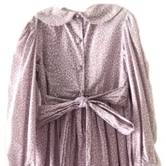 🌸SOLD!🌸 {Strasburg, 10Y} lilac Smocked dress - Picture 3 of 7